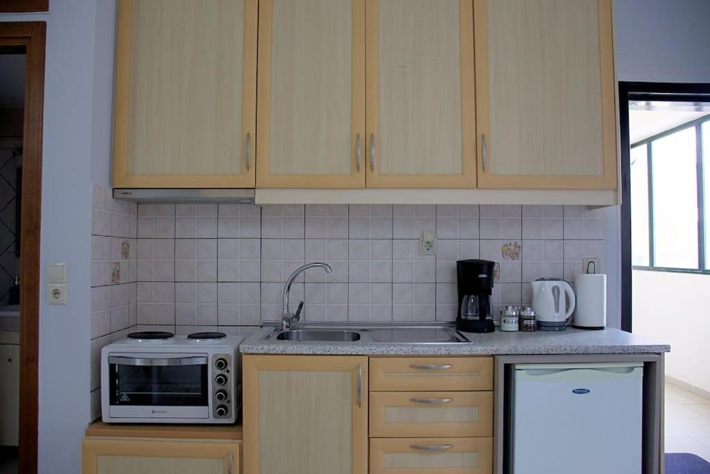 Cozy Apartment In The Heart Of The City Iraklio Eksteriør billede